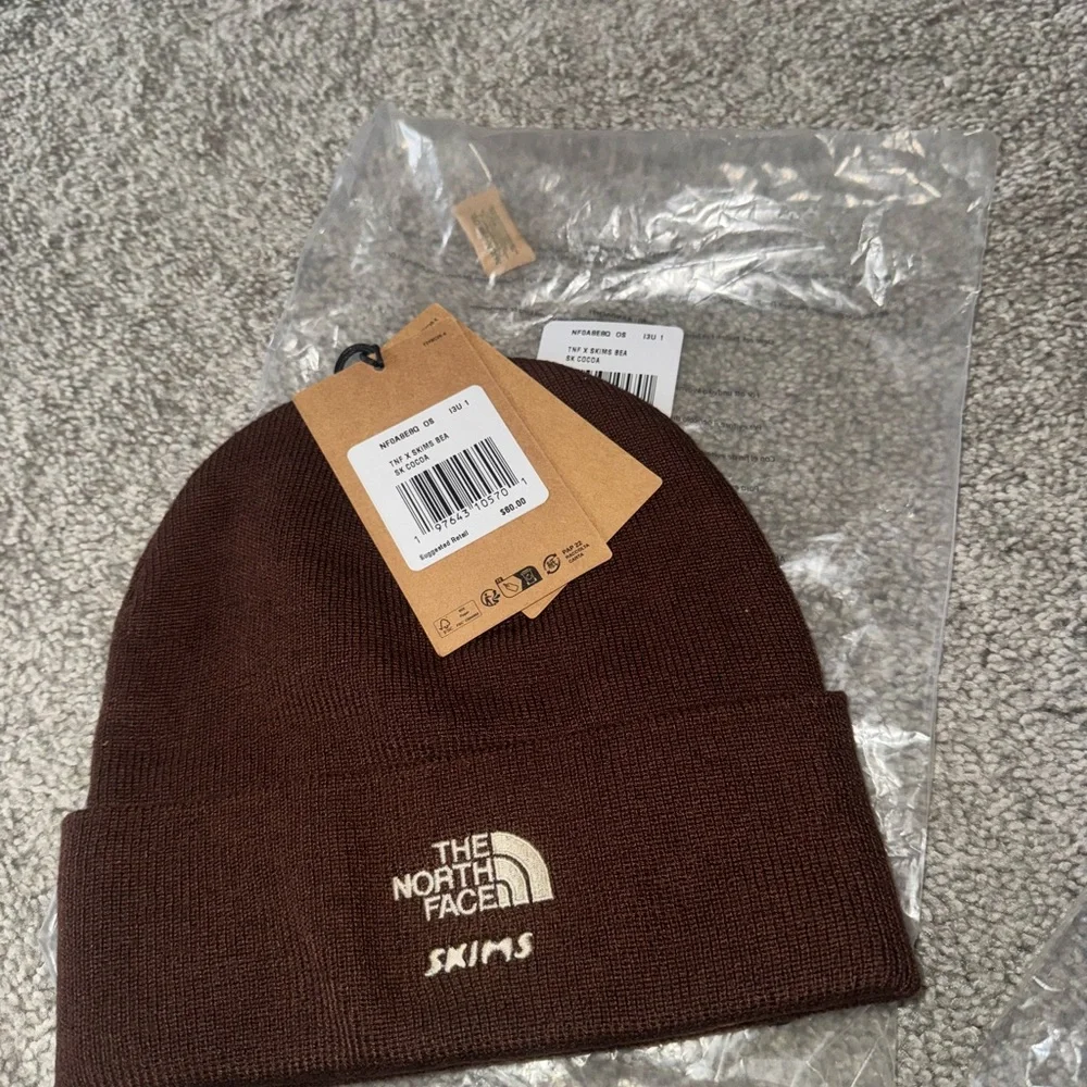 SKIMS x The North Face NWT Beanie - Cocoa - Picture 4 of 4